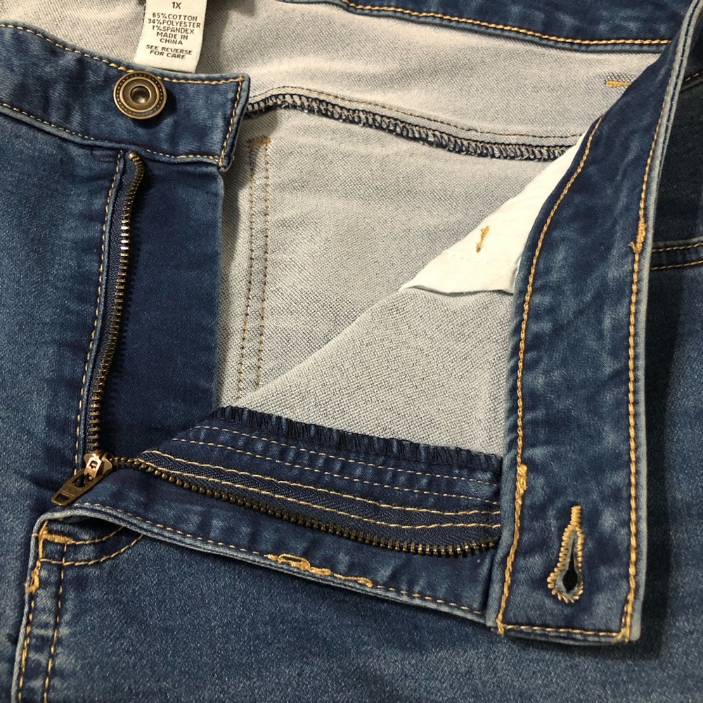 Catherines Stretch Denim Jegging With Pockets - 1X - Picture 3 of 7